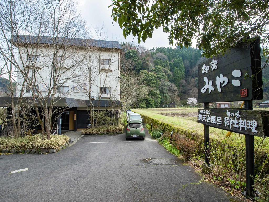 Oyado Miyako Hotel Yufu Zewnętrze zdjęcie